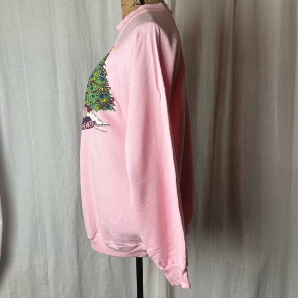 Vintage Air Waves Pink Sweatshirt Christmas Tree Bear Graphic Unisex XL - Picture 3 of 7